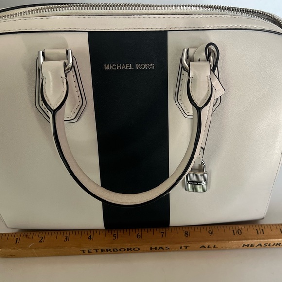 MICHAEL Michael Kors Black and White Satchel Bag - Picture 8 of 11